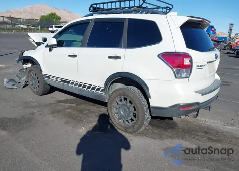 2017 Subaru Forester 2.0Xt Premium z USA, uszkodzony, nr VIN JF2SJGEC7HH562056